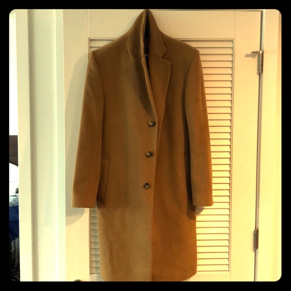 Michael Kors men’s camel overcoat - Size 40R